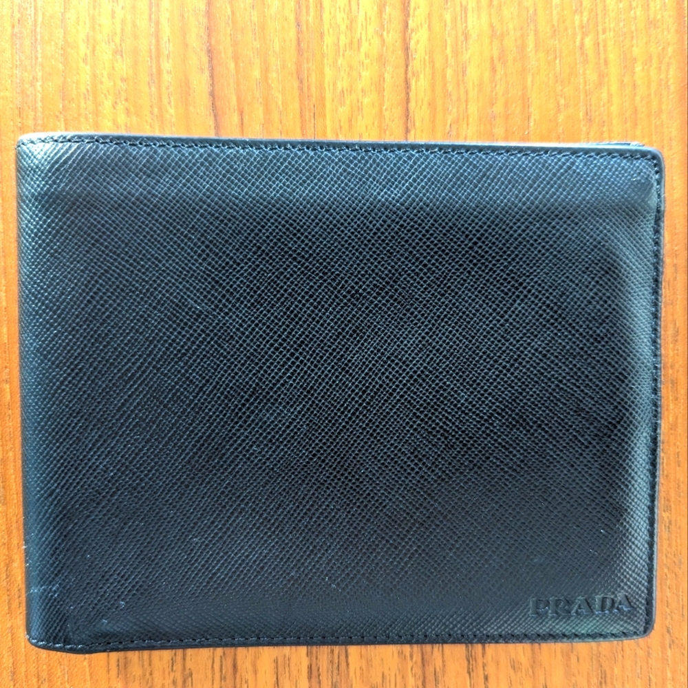 Prada Wallet 10cc